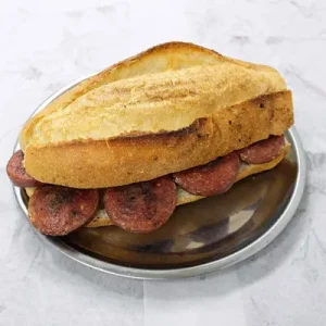Yarım Ekmek Arası Izgara Sucuk