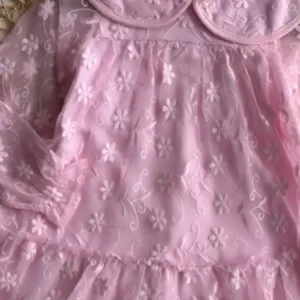 Tül detaylı elbise