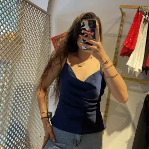 SATEN LACİVERT BLUZ