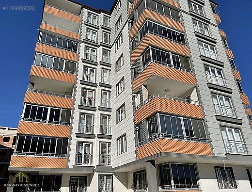 IRMAK KENARINDA SİTE İÇERİSİNDE 3+1 DÜŞEŞ DAİRE