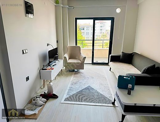 MEMUR KİRACILI YATIRIMLIK DAİRE.