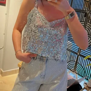 Yüksek bel taşlı denim şort